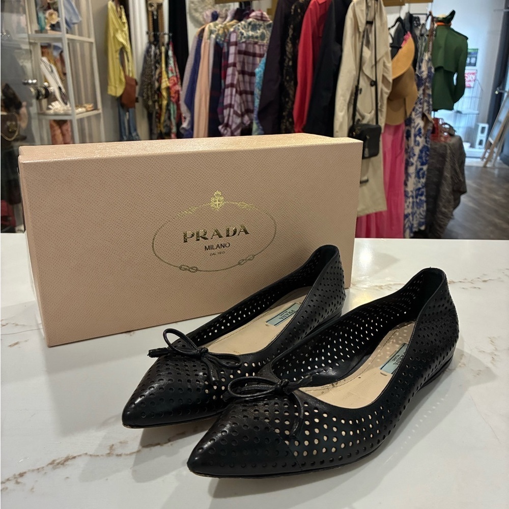 Prada black perforated leather pointed-toe ballet flats size 37.5